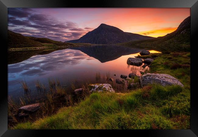 Llyn Idwal with the Pen yr Ole Wen in the mirror r Framed Print by J.Tom L.Photography