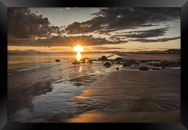 Coastal Sunset Framed Print by Sam Smith