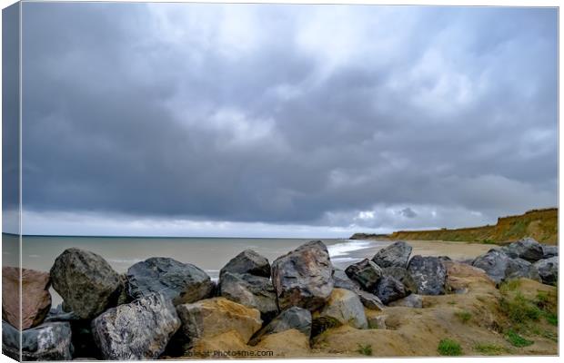 A view over Happisburgh beach, Norfolk Canvas Print by Chris Yaxley