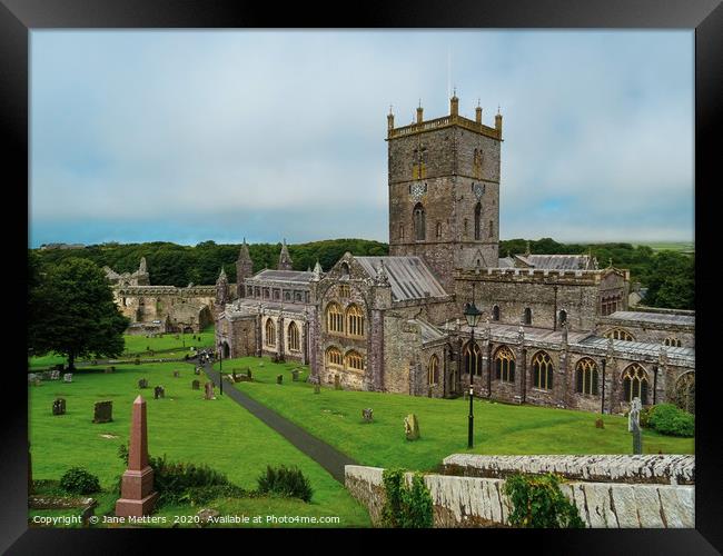 St David’s Cathedral  Framed Print by Jane Metters
