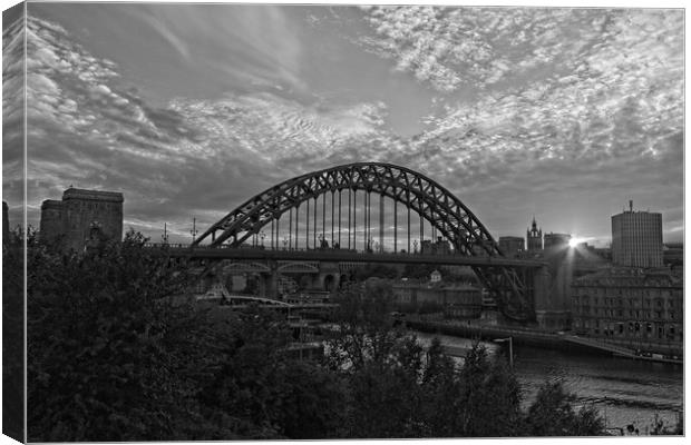 Tyne Bridge Sunset Newcastle-Gateshead Canvas Print by Rob Cole
