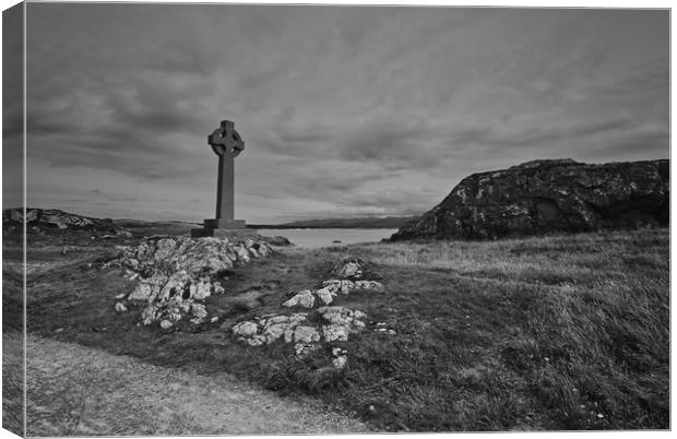 Celtic Cross  Canvas Print by Kevin Smith