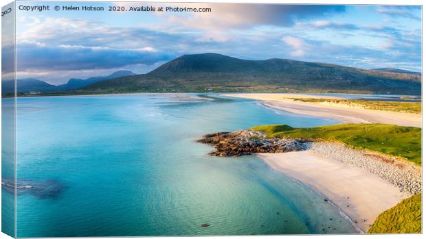 Beautiful Luskentyre beach from Seilebost on the I Canvas Print by Helen Hotson