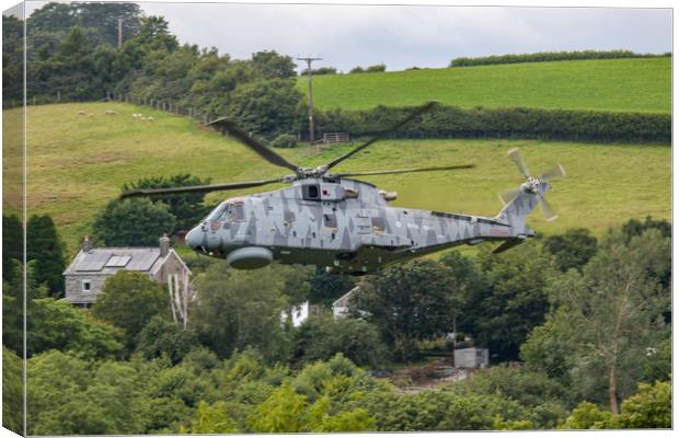 Royal Navy Merlin low level Canvas Print by Oxon Images