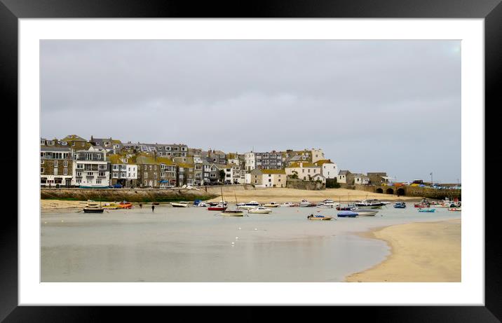 Tranquil St Ives Harbour  Framed Mounted Print by Beryl Curran