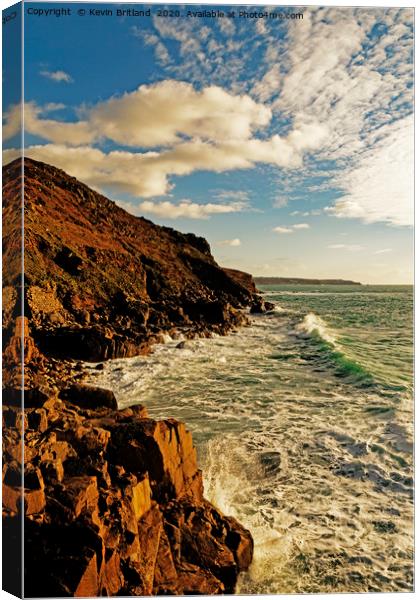 rugged cornish coastline Canvas Print by Kevin Britland