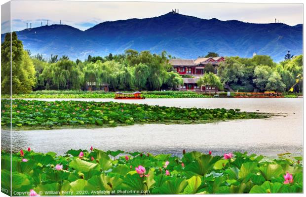 Boat Pavlilon Summer Palace Beijing, China Canvas Print by William Perry
