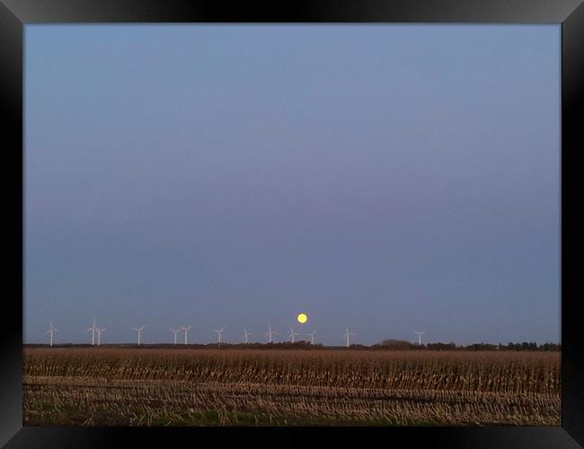 Full Moon at the Horizon Framed Print by Torsten Radtke