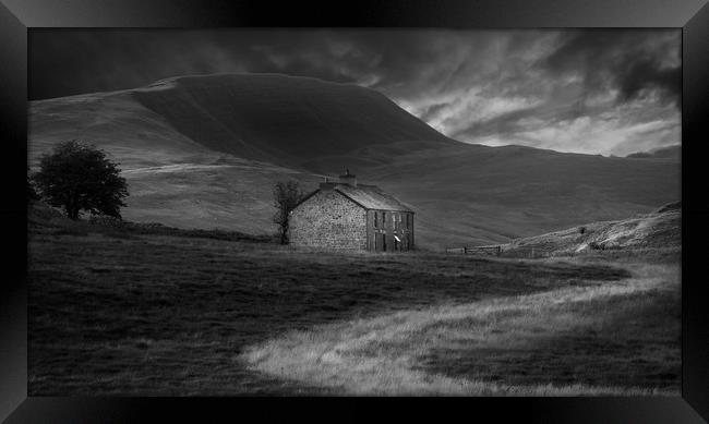 The Penwyllt inn Framed Print by Leighton Collins