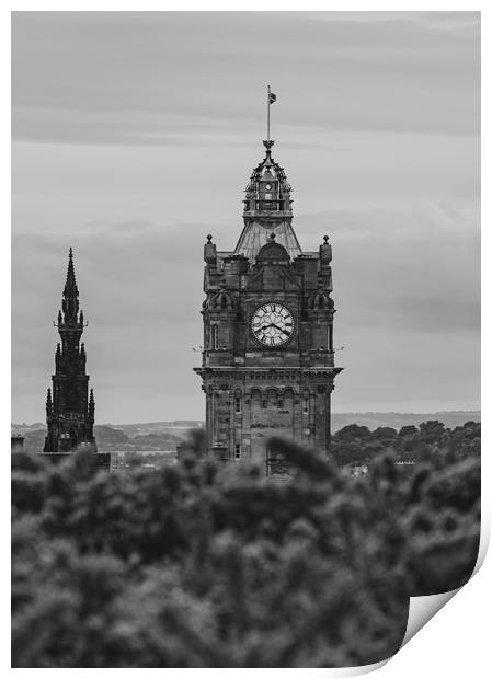 The Balmoral clock tower  Print by Steven Lennie