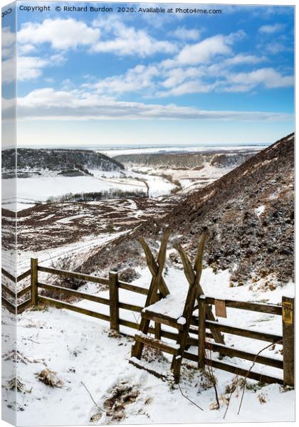 Horcum in Winter Canvas Print by Richard Burdon