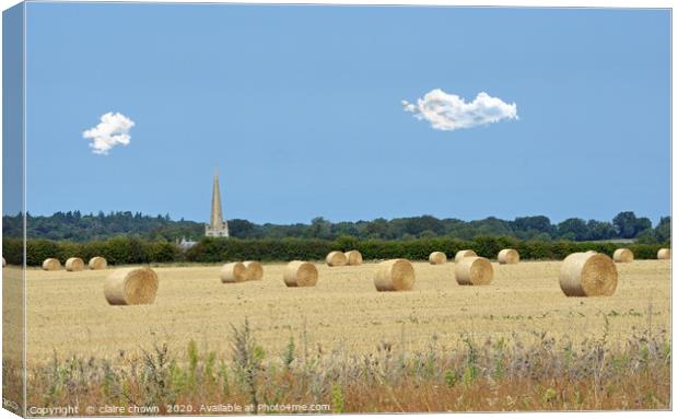 Hay Bales Snettisham  Canvas Print by claire chown