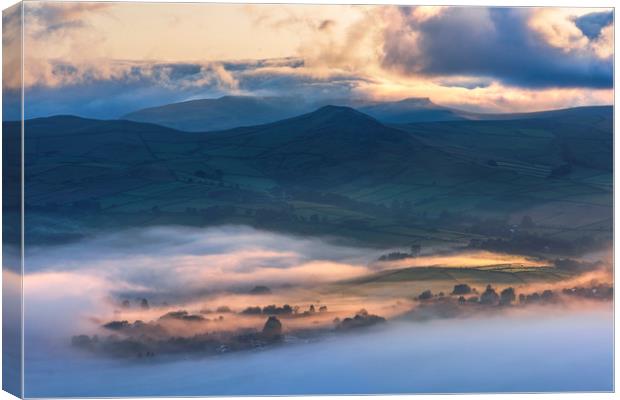 South Head & Kinder Scout sunrise Canvas Print by John Finney