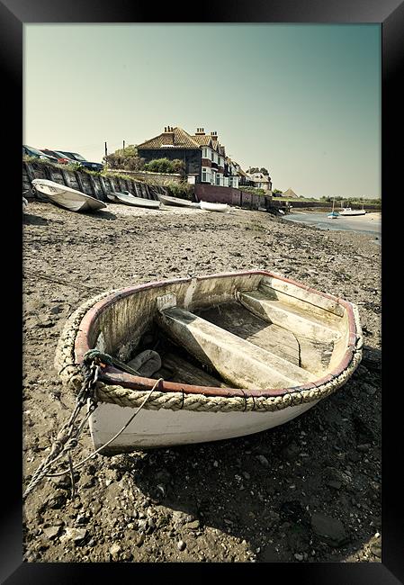 Rope round boat Framed Print by Stephen Mole