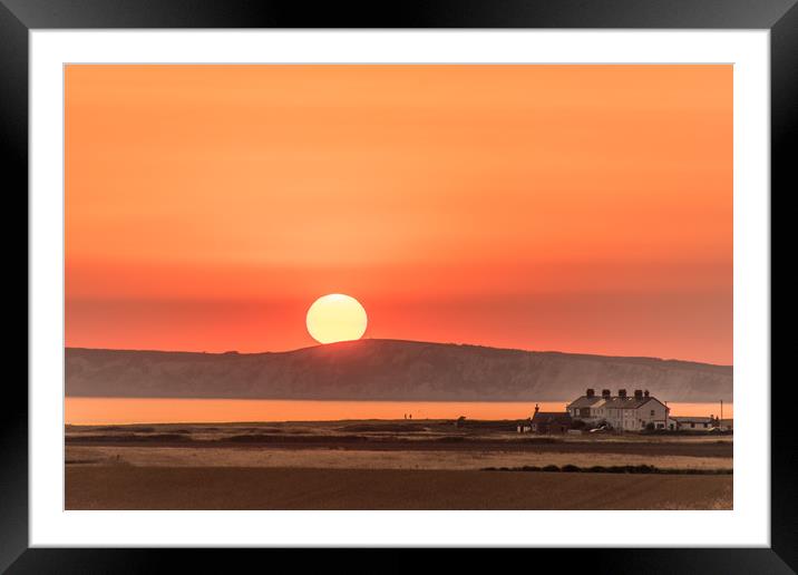 Isle of Wight sunset Framed Mounted Print by Alf Damp