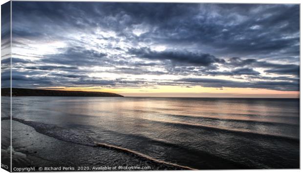 a new day dawning Canvas Print by Richard Perks