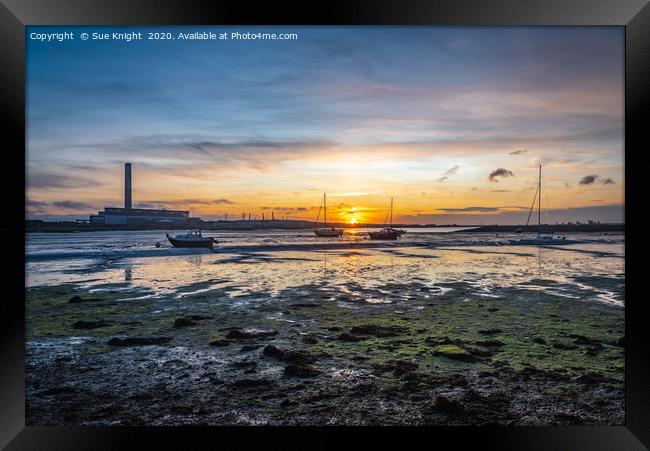 Sunset at Calshot, Hampshire Framed Print by Sue Knight