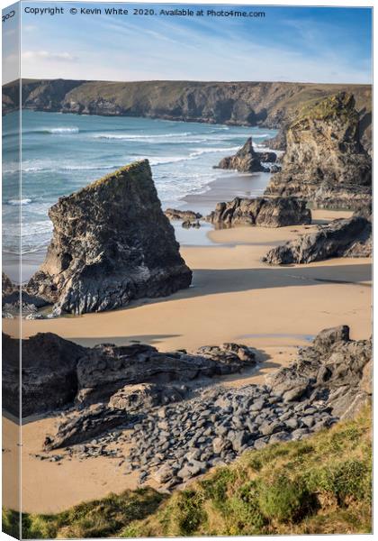 Cornwall Carnewas bay Canvas Print by Kevin White