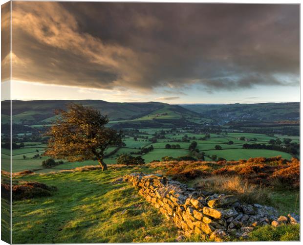 Peak District morning view, Hope valley. Canvas Print by John Finney
