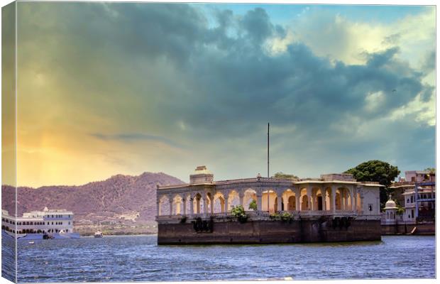 Udaipur, India : Architecture built within Lake Pi Canvas Print by Arpan Bhatia