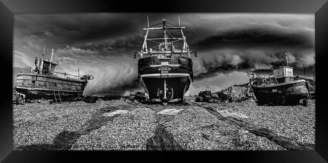 AWAITING THE STORM Framed Print by Tony Sharp LRPS CPAGB