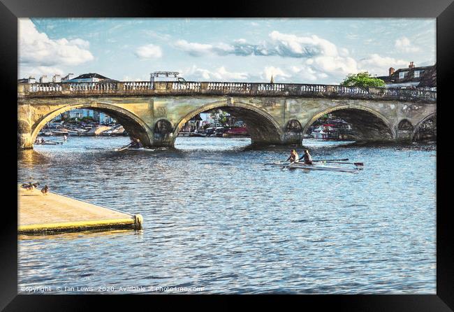 Racing Under Henley Bridge Framed Print by Ian Lewis