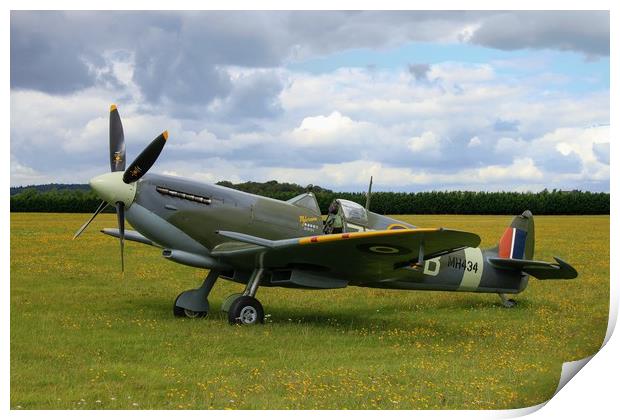 Spitfire at White Waltham, Berkshire Print by Simon Marlow