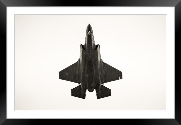 F35 lightning overhead! Framed Mounted Print by Tim Smith