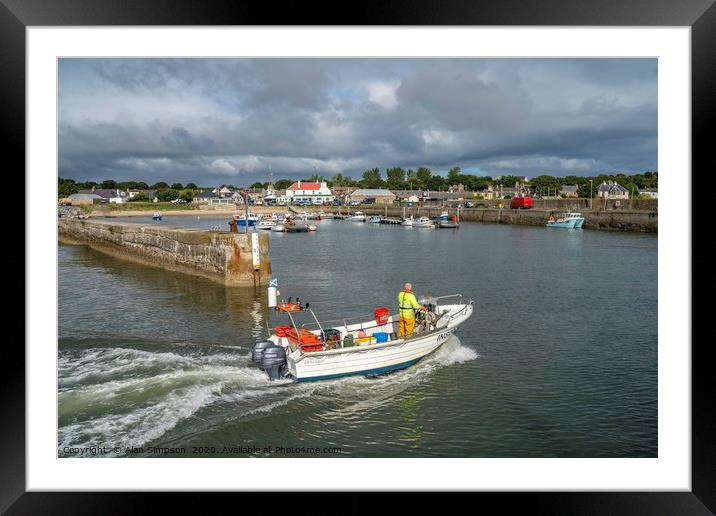 Balintore Fishing Boat Framed Mounted Print by Alan Simpson