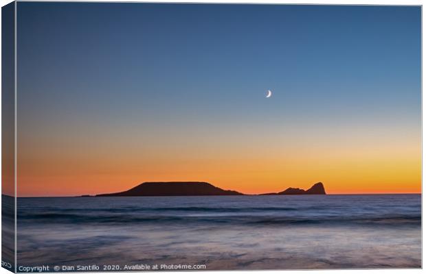 Worms Head, Rhossili Bay Canvas Print by Dan Santillo