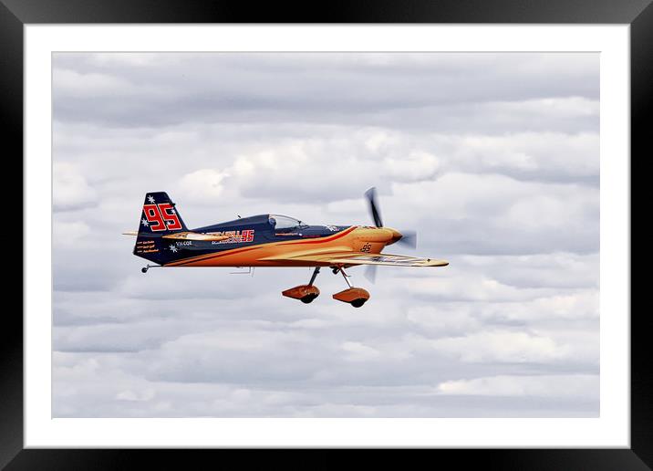 Soaring through the skies Framed Mounted Print by Simon Marlow