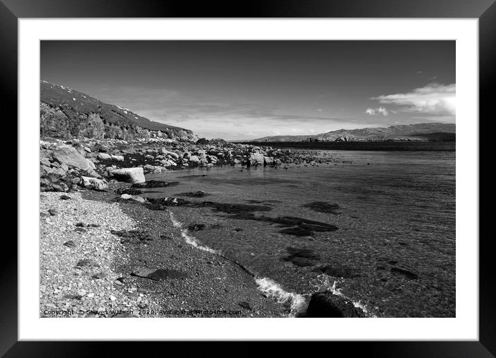 East Lunna Voe (Monochrome) Framed Mounted Print by Steven Watson