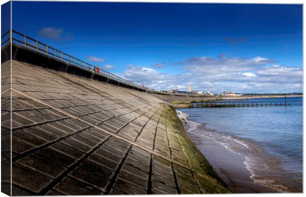 Majestic Aberdeen Seafront Canvas Print by Don Nealon