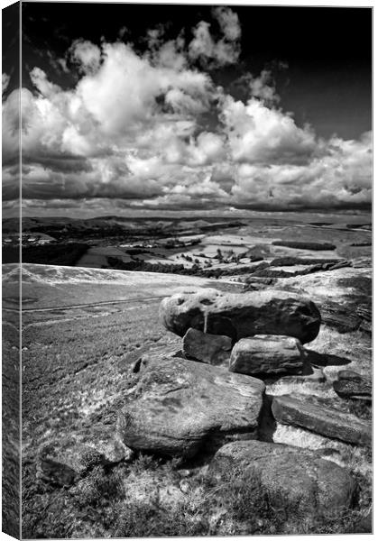 Hope Valley from Stanage Edge                      Canvas Print by Darren Galpin