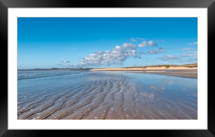 Malltraeth Beach, Newborough, Anglesey, Wales. Framed Mounted Print by Colin Allen