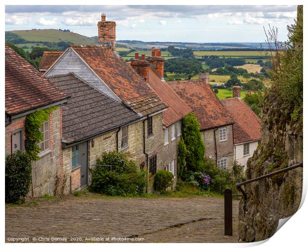 Gold Hill in Shaftesbury in Dorset, UK Print by Chris Dorney