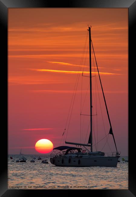 Sunset ovet the Adriatic Sea Framed Print by Ian Middleton