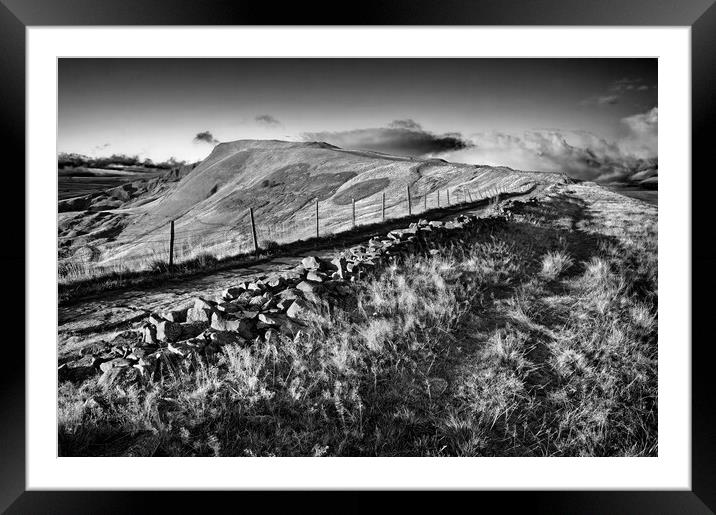 Footpath to Mam Tor Framed Mounted Print by Darren Galpin