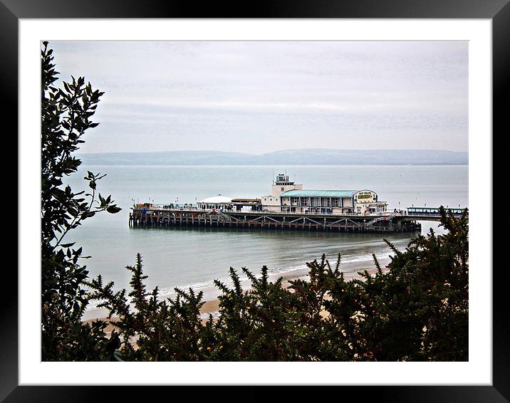 Bournemouth Pier Framed Mounted Print by kelly Draper