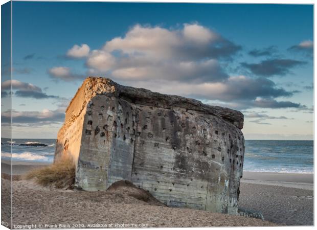 Bunker from WW2 on a Danish beach in Thyboroen, Denmark Canvas Print by Frank Bach