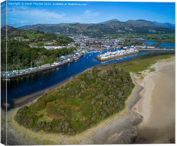 The idyllic harbour town of Porthmadog Canvas Print by David Thurlow