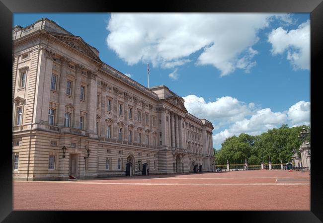 Buckingham Palace Framed Print by Chris Day