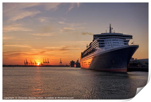 Queen Mary 2 in Southampton at sunset Print by Christian Beasley