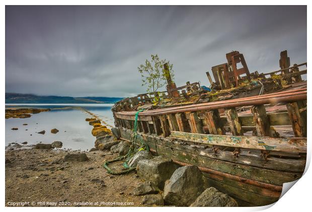 Salen Wreck Print by Phil Reay
