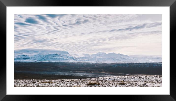 Snowy high mountain landscapes. Framed Mounted Print by Joaquin Corbalan