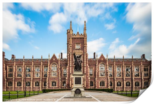 The Queen's University of Belfast, UK. Print by RUBEN RAMOS