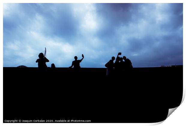 Silhouette of a group of unrecognizable people using their smartphones, socially isolated. Print by Joaquin Corbalan