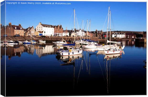 Stonehaven Aberdeenshire Canvas Print by Navin Mistry