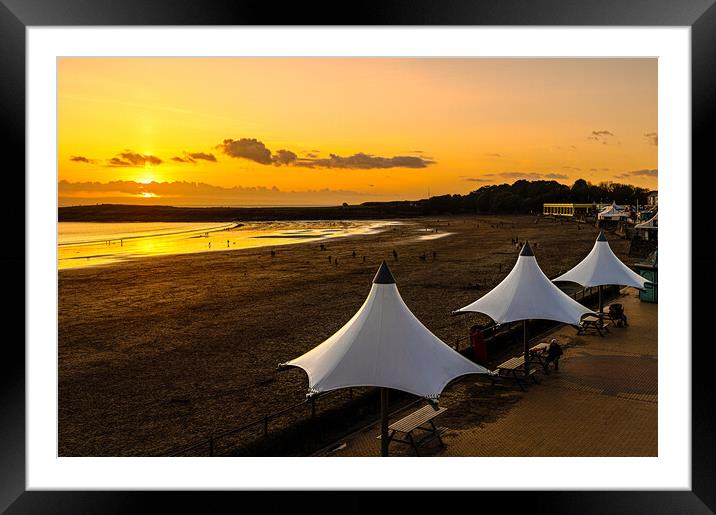 Barry Island Sunset Framed Mounted Print by Karl McCarthy