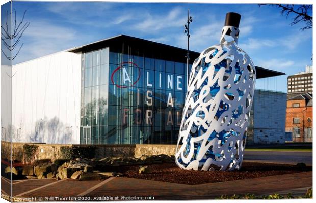 Bottle O' Noters sculpture in Middlesbrough. Canvas Print by Phill Thornton